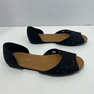 LANE BRYANT Black Cutout open toe Flats women’s size 8 Wide summer NWOT